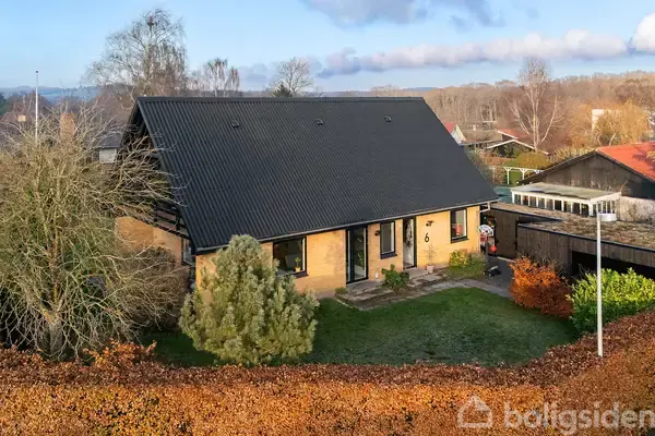 Villa på Frigsvej 6, 8680 Ry