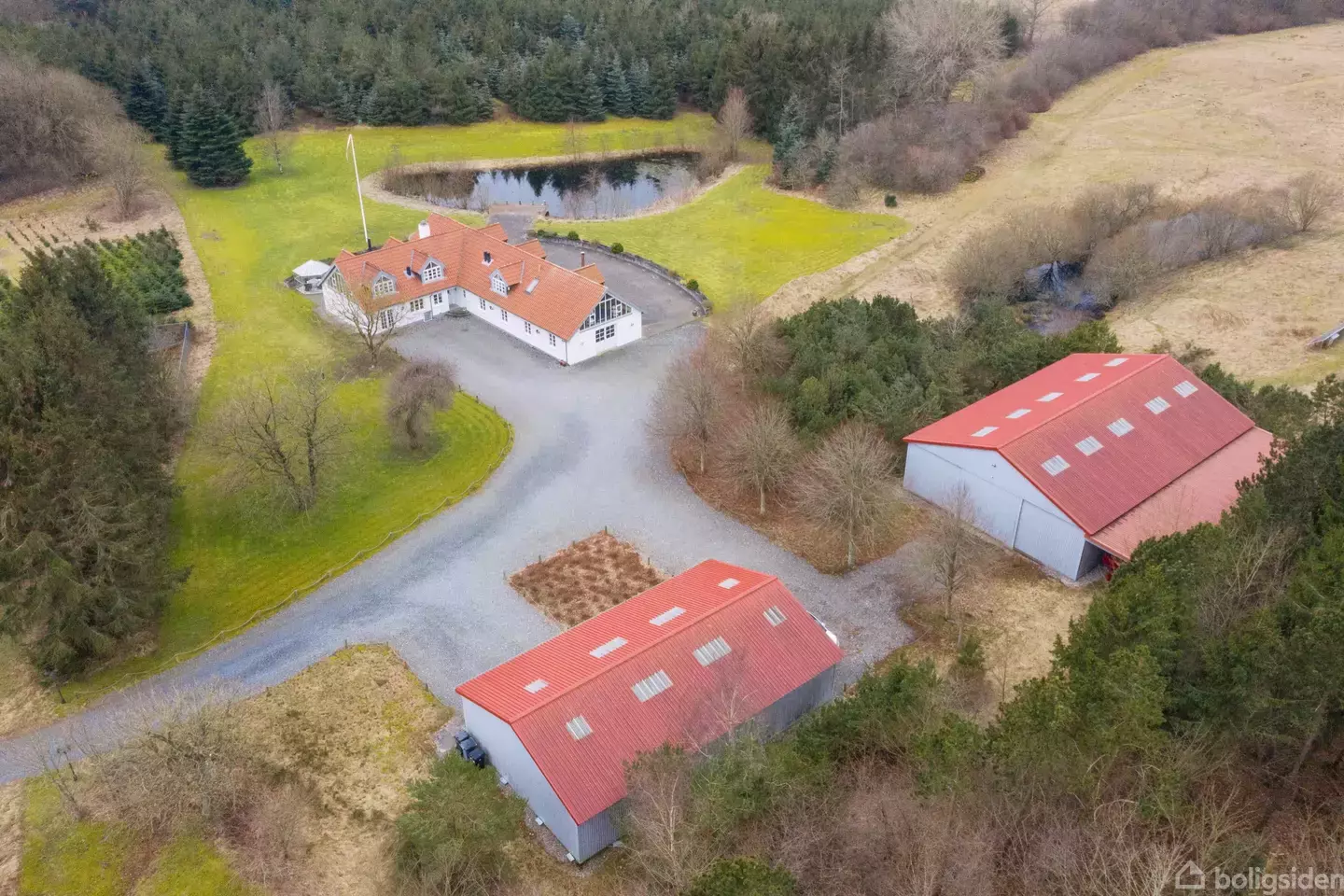 Landejendom på Skovhusevej 48, 9574 Bælum