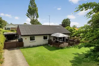 Rønnebærvej 22, Hald-Tostrup