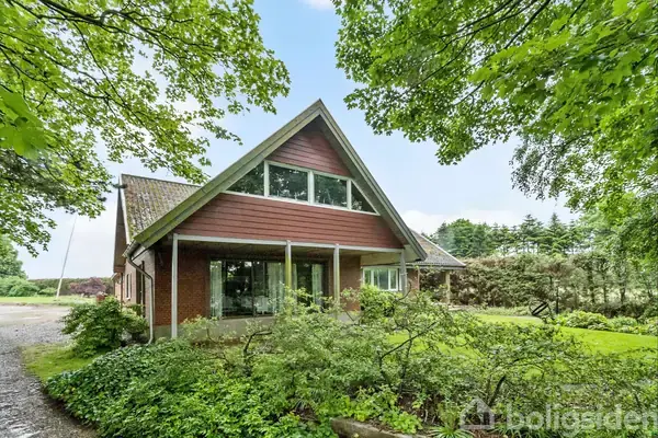 Villa på Hesselballevej 36, 7171 Uldum