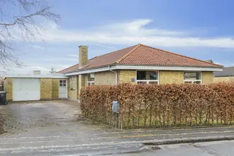 Villa på Løkkevej 60, Sanderum, 5250 Odense SV