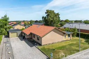 Villa på Ørrevej 1, 7490 Aulum