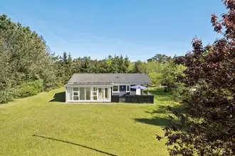 Fritidshus på Rødgranvej 3, Hou, 9370 Hals
