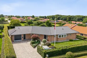 Villa på Birkhøjen 33, 8382 Hinnerup