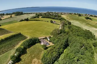 Villa på Varbjergvej 35, Varbjerg, 5464 Brenderup Fyn
