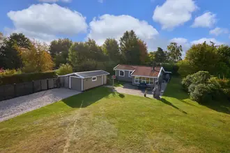 Fritidshus på Strandbovej 18, Landerslev Strand, 3630 Jægerspris