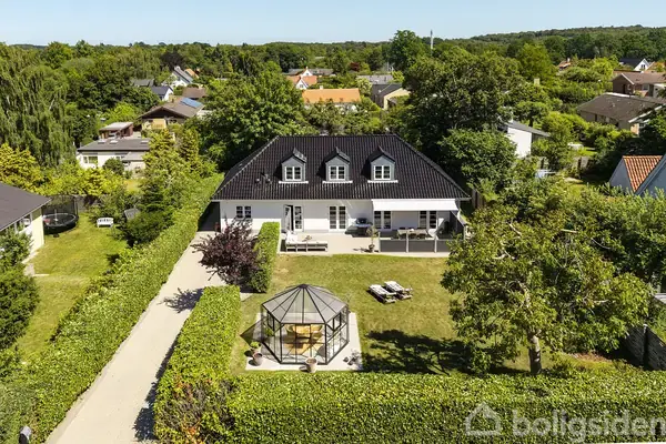 Villa på Vestre Paradisvej 44, 2840 Holte