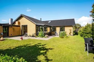 Villa på Lærkevej 29, Hou, 8300 Odder