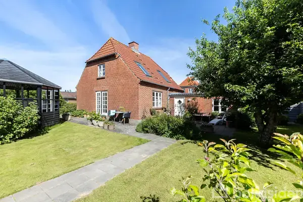 Villa på Seminarievej 46, 7620 Lemvig