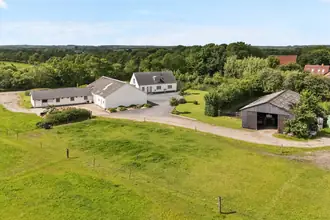 Landejendom på Ellingvej 8, 8600 Silkeborg