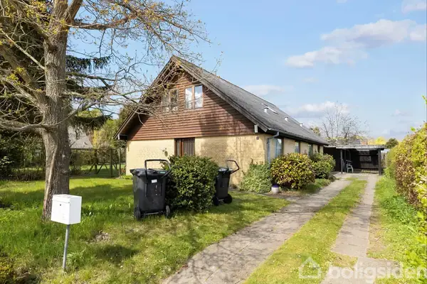 Villa på Lindenovsvej 37, 9330 Dronninglund