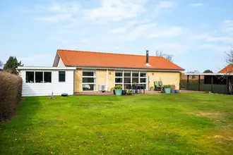 Villa på Ahornvej 2, Saksild, 8300 Odder