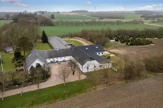 Villa på Aspvej 22, Linde, 7600 Struer