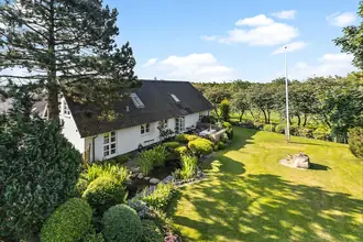 Villa på Aspvej 22, Linde, 7600 Struer