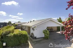 Villa på Kirkebakkegårdsvej 42, 3540 Lynge