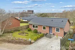 Villa på Jordemodervej 8, 9240 Nibe