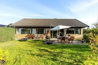 Villa på Smedesvinget 8, 3390 Hundested