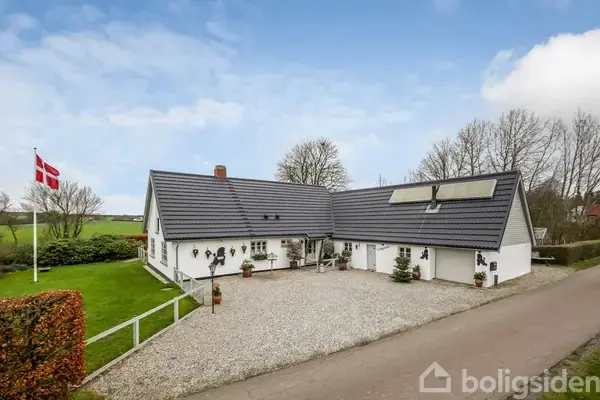 Villa på Sortemosevej 1, 8543 Hornslet