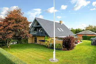 Villa på Elmegårdsvej 17, Møgeltønder, 6270 Tønder