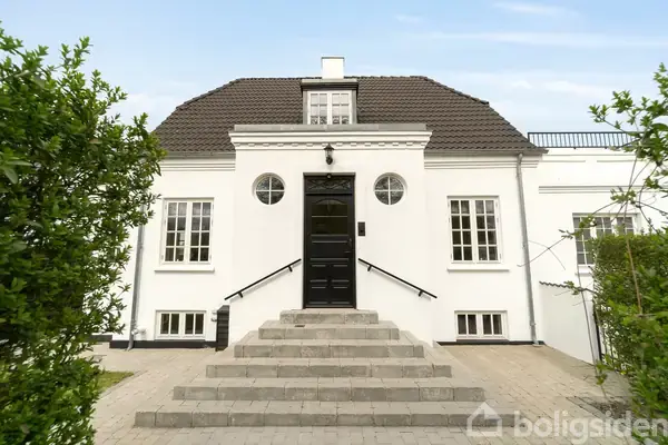 Villa på Hovedgaden 32, 3310 Ølsted