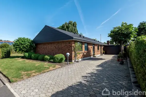 Villa på Slåenvej 182, 7500 Holstebro