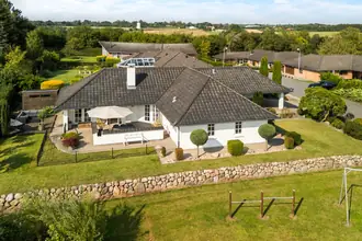 Villa på Søballehøjen 22, Næsbyhoved-Broby, 5270 Odense N