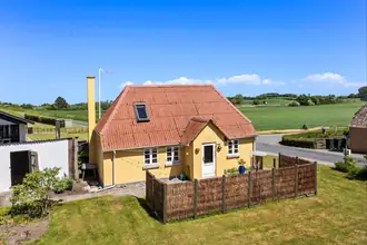 Villa på Møllevænget 2, Helsned, 5932 Humble