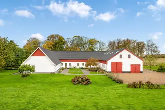 Landejendom på Vardevej 17, Rousthøje, 6818 Årre