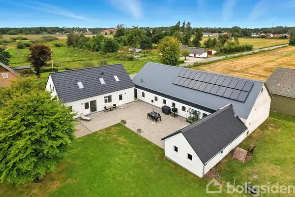 Landejendom på Klostergade 15, 6622 Bække