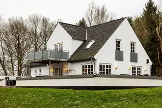 Villa på Åbovej 45, Åbo, 8260 Viby J