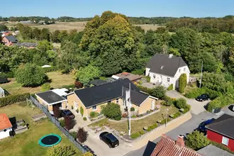 Villa på Vinkelvej 1, 8732 Hovedgård