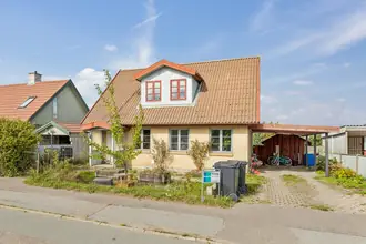 Villa på Hovedgaden 580, Fløng, 2640 Hedehusene