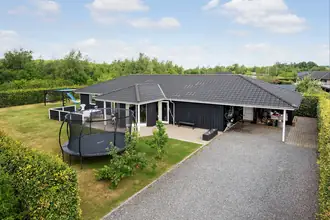 Villa på Fyrtøjet 1, Mejrup, 7500 Holstebro