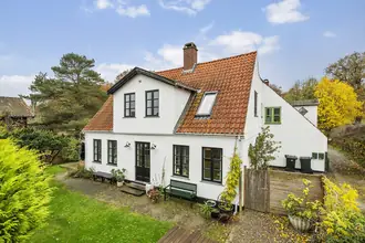 Villa på Strandvejen 709C, 2930 Klampenborg