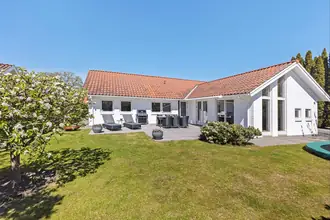Villa på Frydenlund Park 28, 2950 Vedbæk