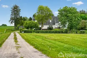 Landejendom på Kirkestien 10, 3400 Hillerød