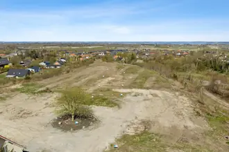 Helårsgrund på Beethovensvej 10, 9200