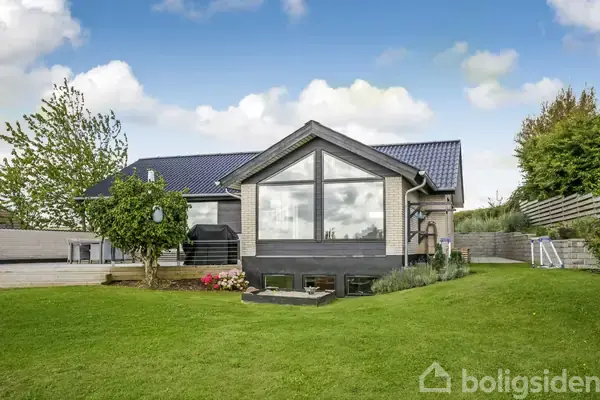 Villa på Landlyst 37, 8541 Skødstrup