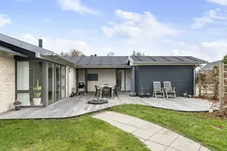 Villa på Bundgarnsvej 17, 9982 Ålbæk