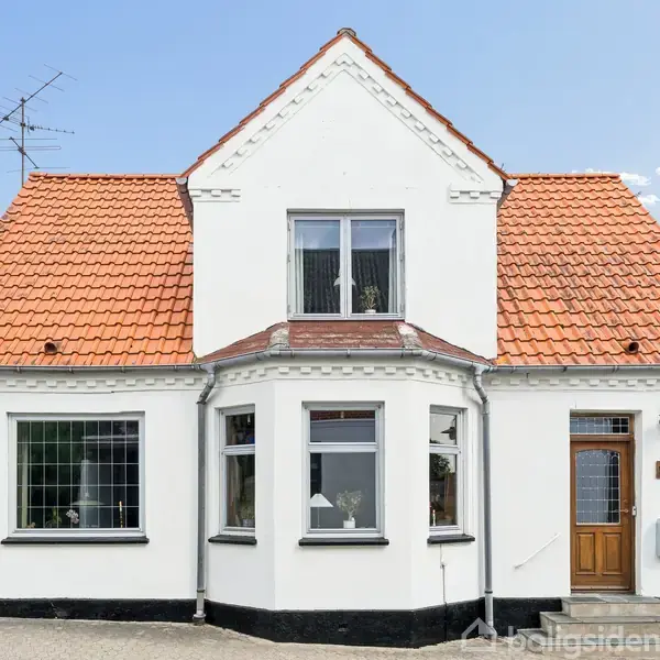 Villa, Stationsvej 14, 8883 Gjern