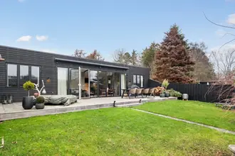 Fritidshus på Strandgårdshaven 10, 3220 Tisvildeleje