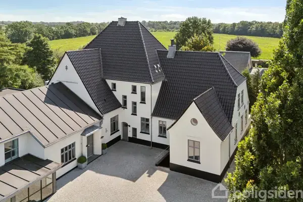 Villa på Bajstrup Bygade 57+59, 6360 Tinglev