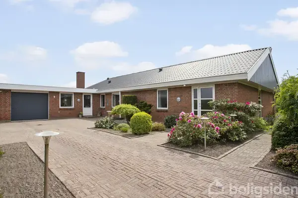 Villa på Stationsvej 9, 6622 Bække