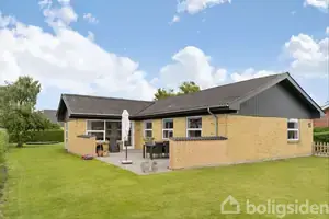 Villa på Gøgens Vænge 15, 9700 Brønderslev