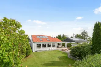 Villa på Skovvangsvej 9, Søsum, 3670 Veksø Sjælland