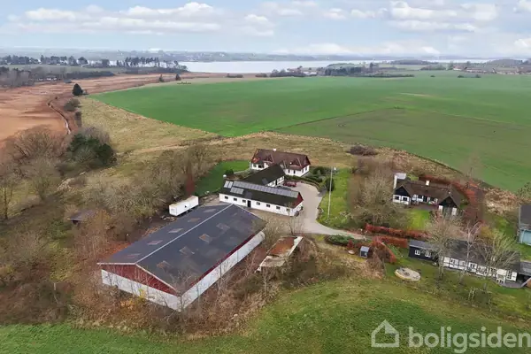 Landejendom på Trællerupvej 8, 4000 Roskilde