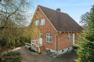 Villa på Kronborgvej 16, Veerst, 6600 Vejen