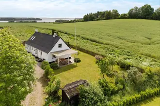 Villa på Løserupvej 22, Tuse Næs, 4300 Holbæk
