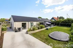 Villa på Sydstrandsvej 8, 2791 Dragør
