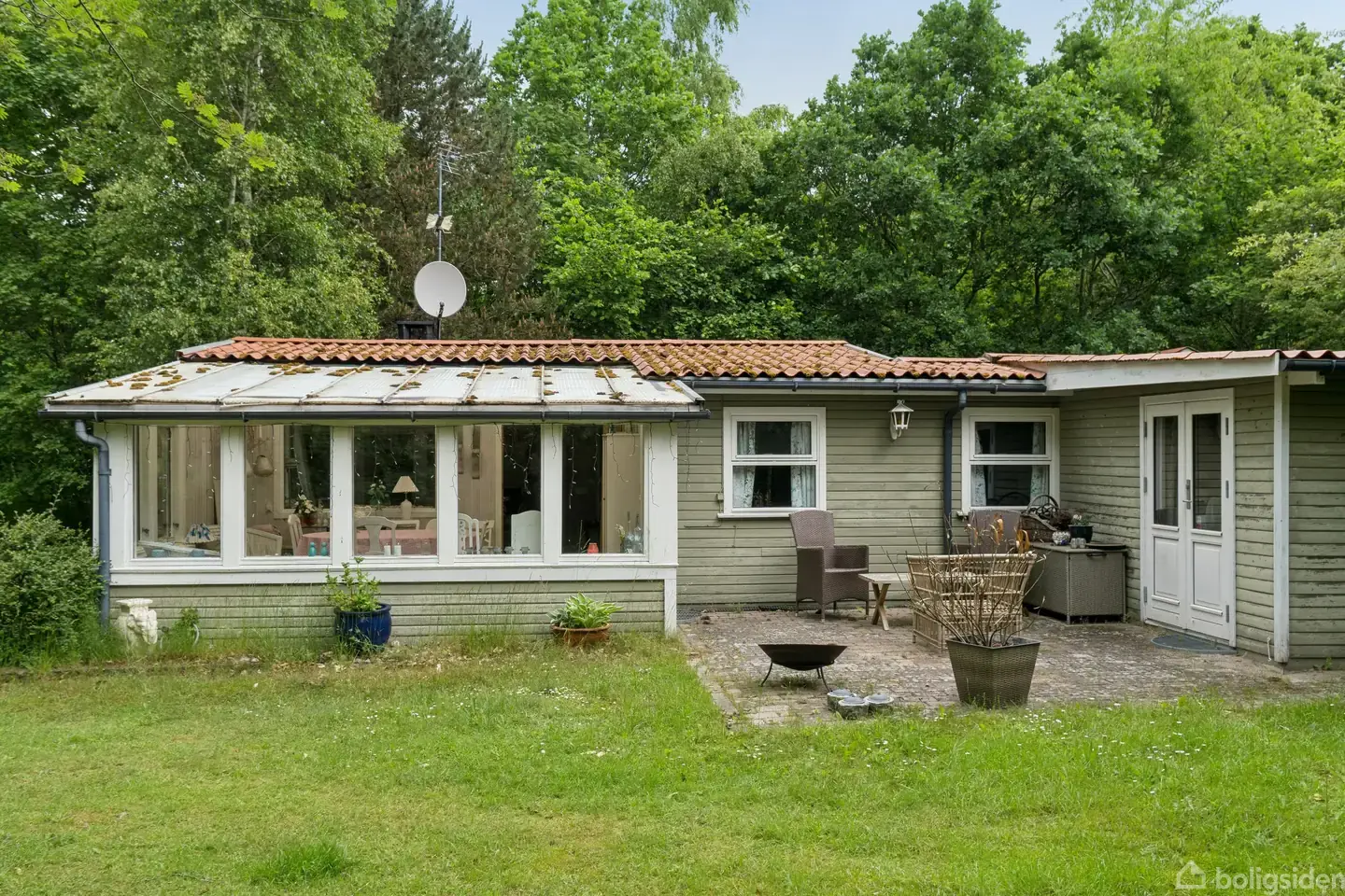 Hyggeligt sommerhus i et ægte ferielandskab
